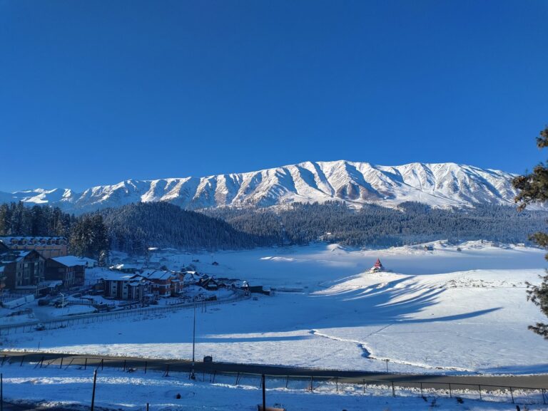 Kashmir Winter Tour, Kashmir Tour